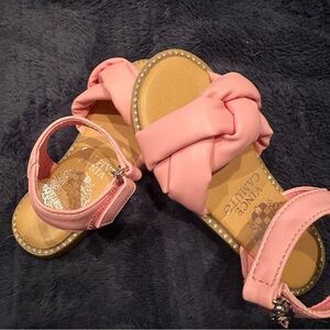 Brand New Toddler Vince Camuto Pink Sandals size 7t